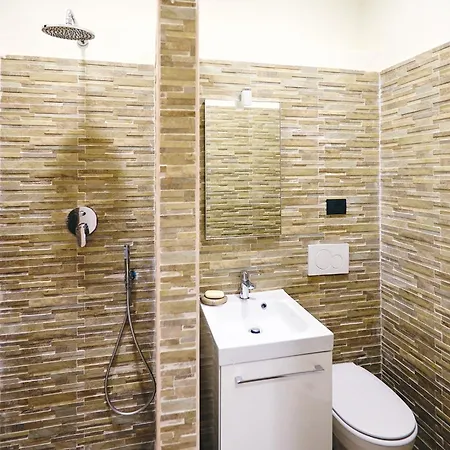 Bellagio View Rosabella With Swimming-pool Διαμέρισμα *