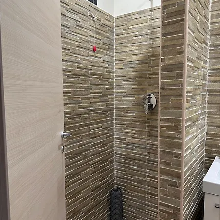 Bellagio View Rosabella With Swimming-pool Διαμέρισμα *