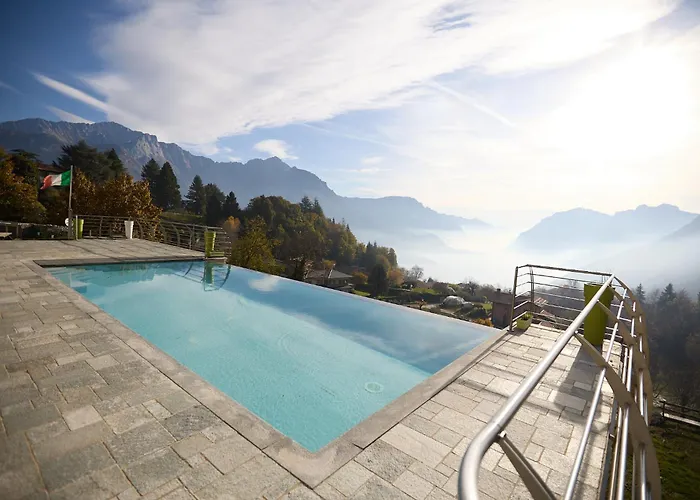 公寓 Bellagio View Rosabella With Swimming-pool 奇文纳