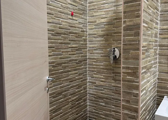 Bellagio View Rosabella With Swimming-pool 公寓 *